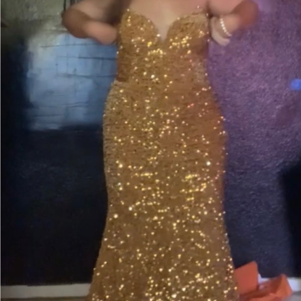 GOLD PROM DRESS SIZE L